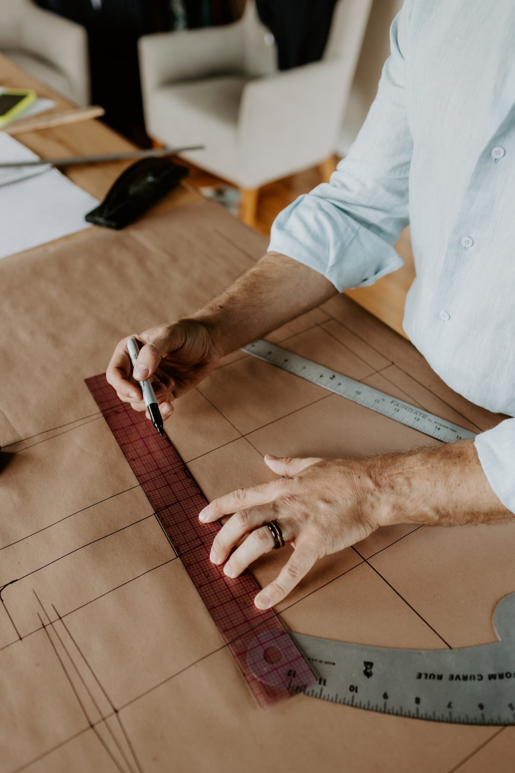WHAT IS A BESPOKE SUIT?